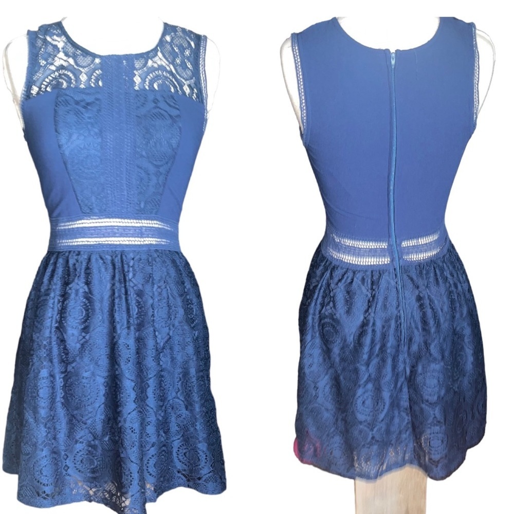 Francescas Mi ami Girls Navy XS Lace Dress